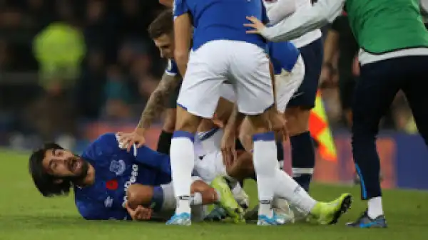 Everton Star, Andre Gomes Discharged From Hospital After Successful Surgery